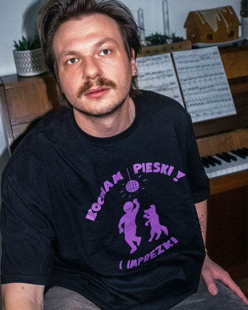 Czarny